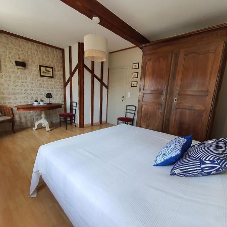 Отель Le Pressoir De Marsac Marsac  Экстерьер фото