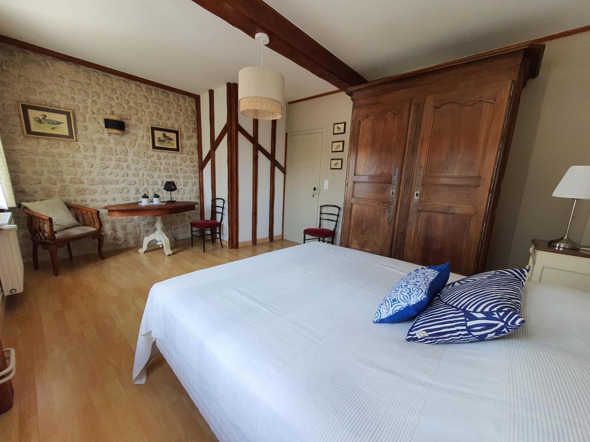 Отель Le Pressoir De Marsac Marsac  Экстерьер фото
